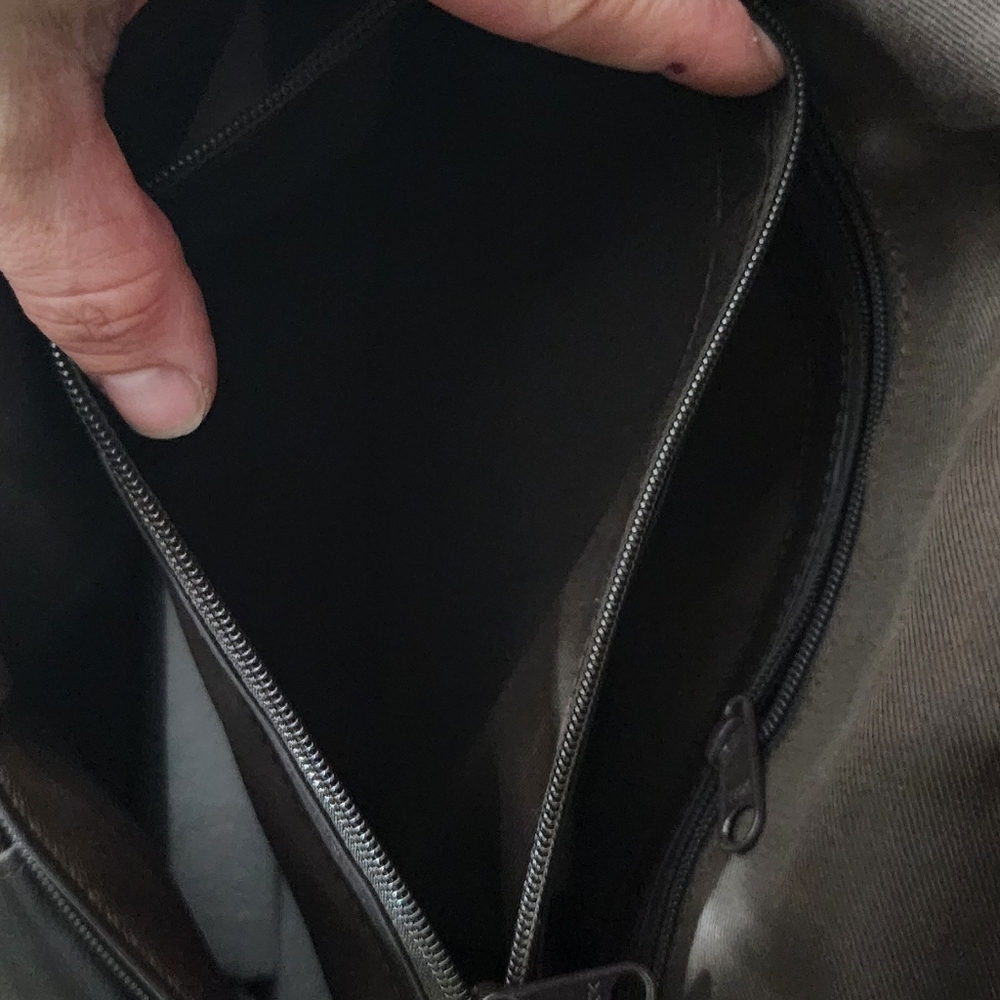 Sold - Picture 6 of 7